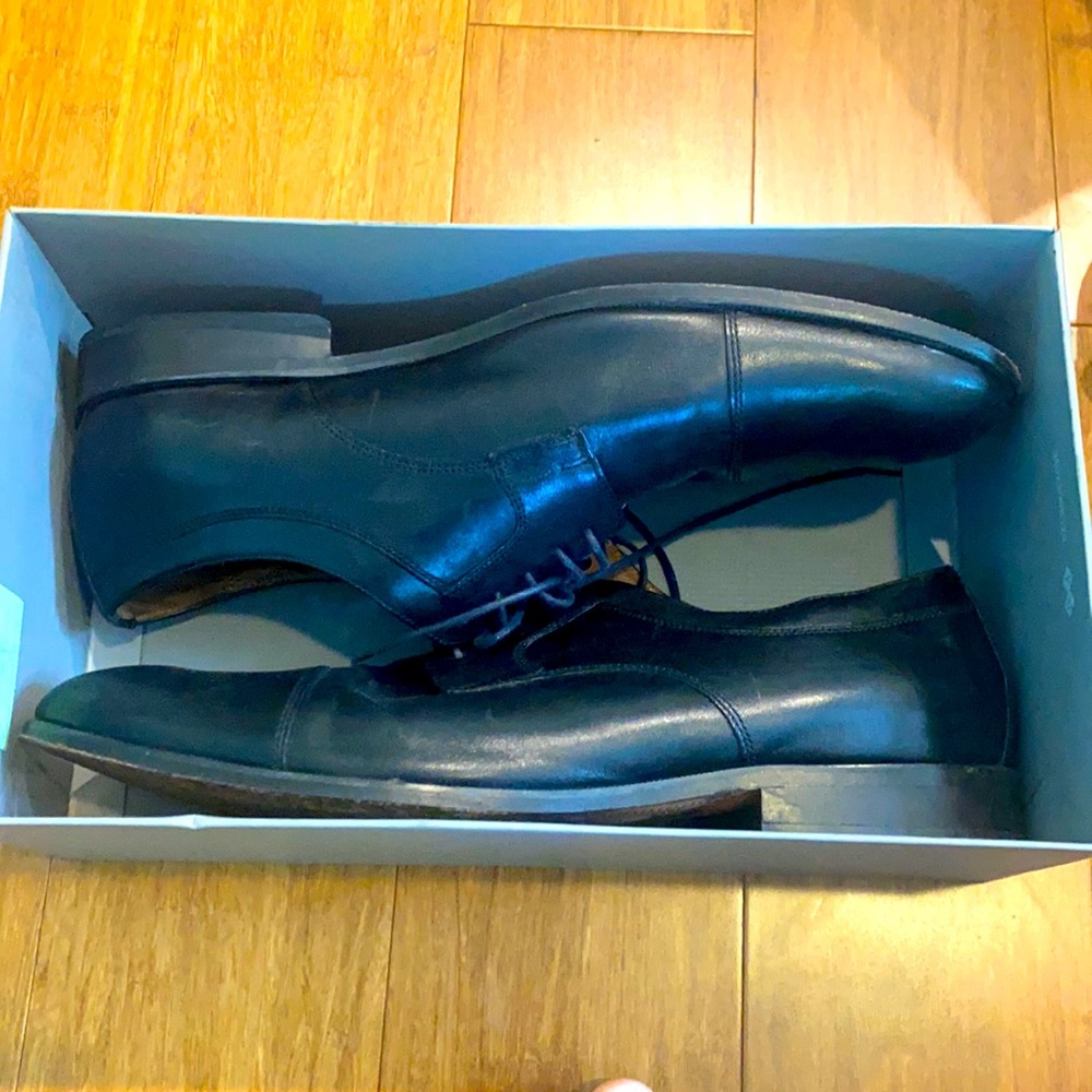 Johnston and Murphy All Black Oxford